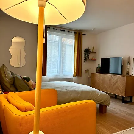 Cocon Rémois Avec Parking Privé *