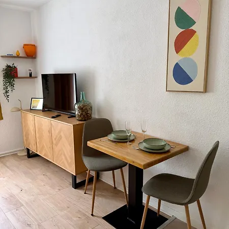 Appartement Cocon Rémois Avec Parking Privé